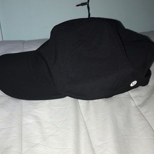 Lululemon hat NWOT